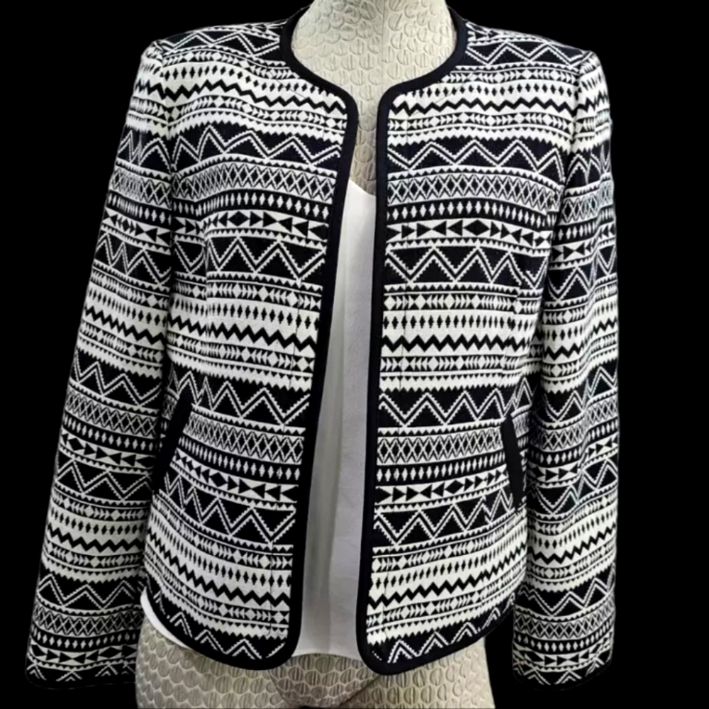 TAHARI Women's 6 Black White Open Front Blazer Jacket Suit Coat Career EUC‎